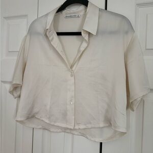 Abercrombie & Fitch Off-White Button-Down Short Sleeve Shirt